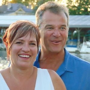 Meet your Posher, Launa